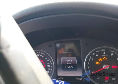 2016 Mercedes-Benz Glc 300 z USA, uszkodzony, nr VIN WDC0G4JB6GF017020